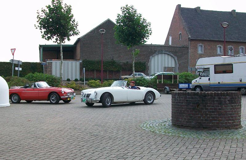 Tijdens de voormiddagrit was de opdracht de letters langs de weg te noteren en hiermede een woord te vormen (13).JPG